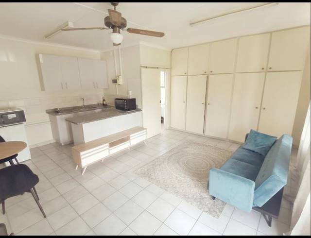 1 BEDROOM PROPERTY TO RENT IN HATTON ESTATE